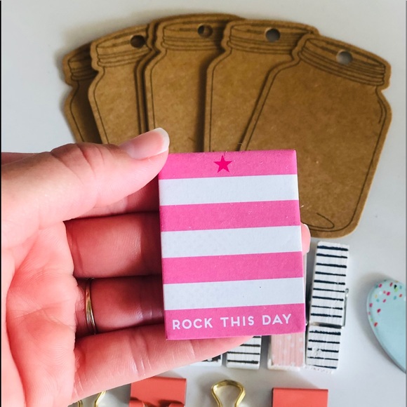 Cute Office/School Supply Set With Jar Holder ✏️ - Picture 3 of 8